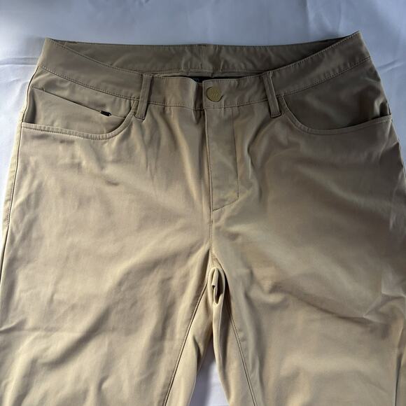 All In Motion Pants Mens 34X 32 Tapered Commuter Tan Business Casual Office - Picture 4 of 12